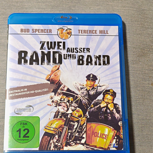Zwei außer rand und band - außer,